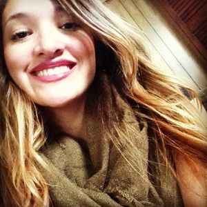 Meet your Posher, Carla